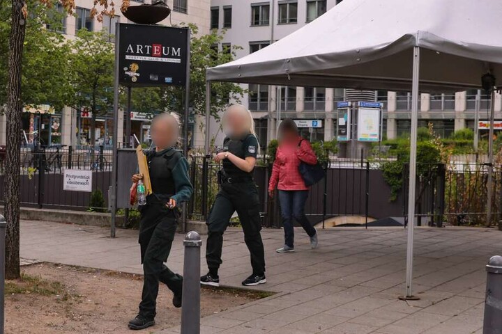 Der Zoll war u.a. am Club Arteum im Einsatz.