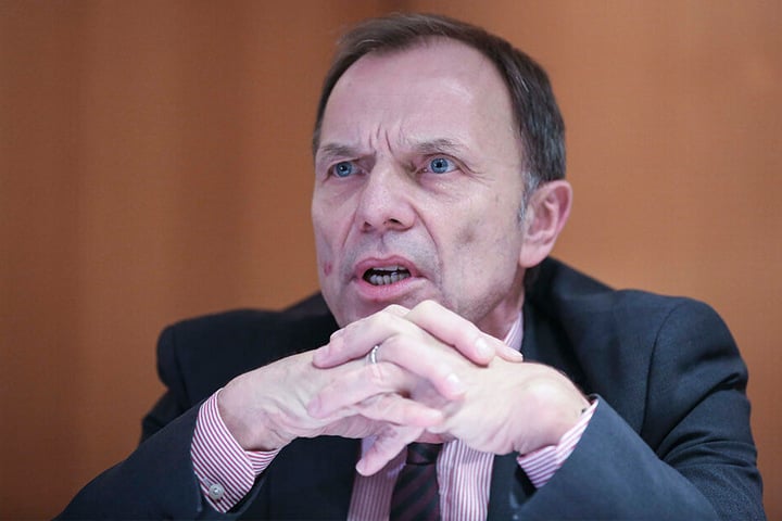 Die Städtebahn muss ihren Vertrag erfüllen, so Staatssekretär Hartmut Mangold (62, SPD).