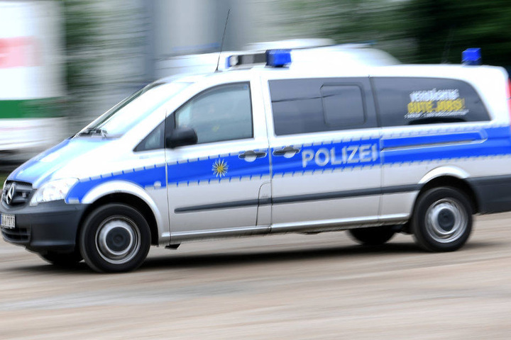 Auch ein 43 Jahre alter Gast wurde angegriffen. (Symbolbild)