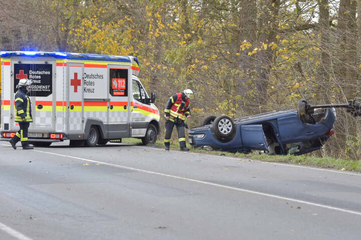 Bei einem beteiligten Auto wurde die Hinterachse teilweise rausgerissen.