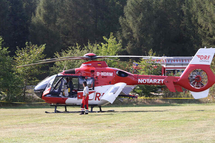 Auch ein Rettungshubschrauber wurde angefordert.,