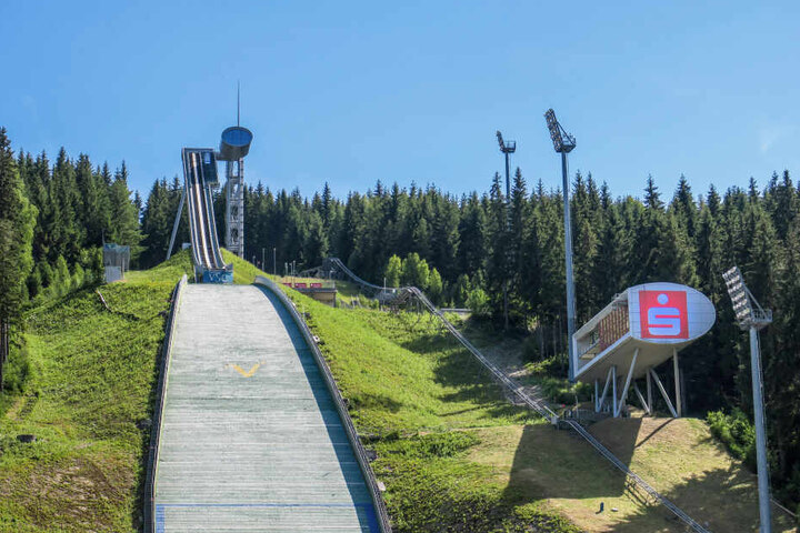 Die Sparkassen Vogtland Arena in Klingenthal.
