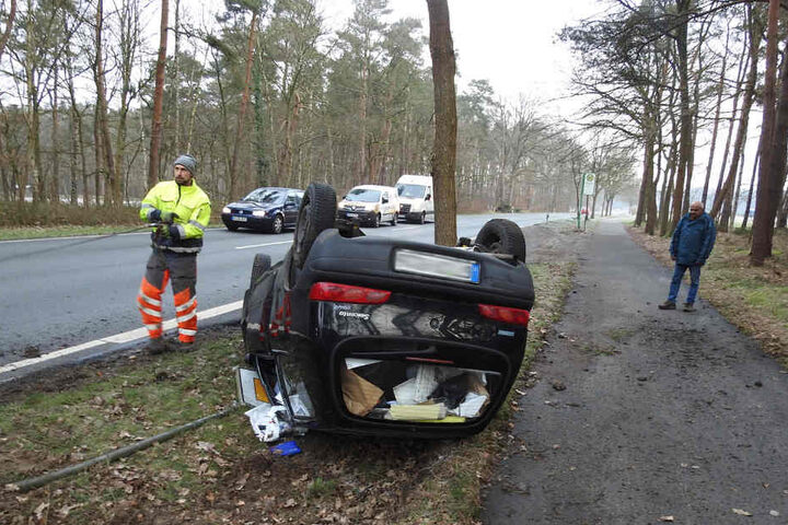 Der Fiat musste abgeschleppt werden.