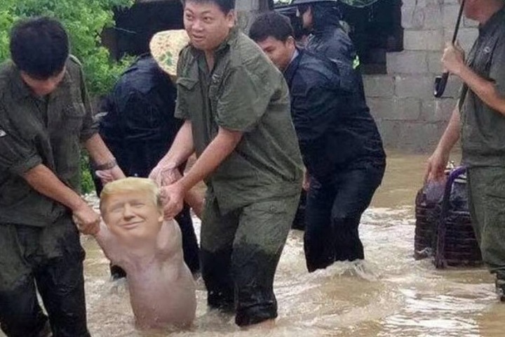War ja klar, dass auch Donald Trump nicht fehlt.