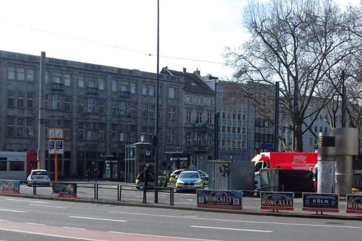 Der Fundort wurde von der Polizei abgesperrt.