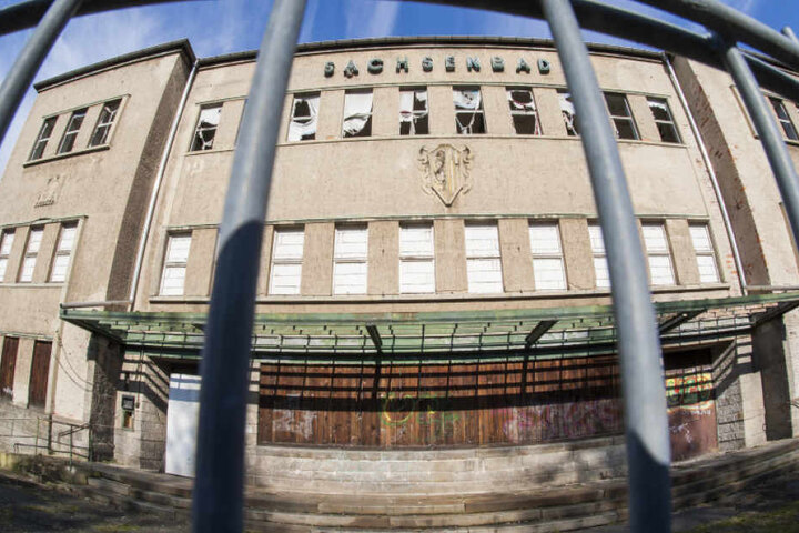 Auch das Sachsenbad soll aus Sicht der Linken vom Geldregen profitieren.