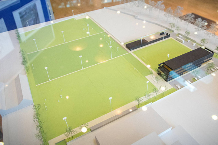 Das Model des neuen Trainingszentrums wurde bei der Mitgliederversammlung im November vorgestellt.