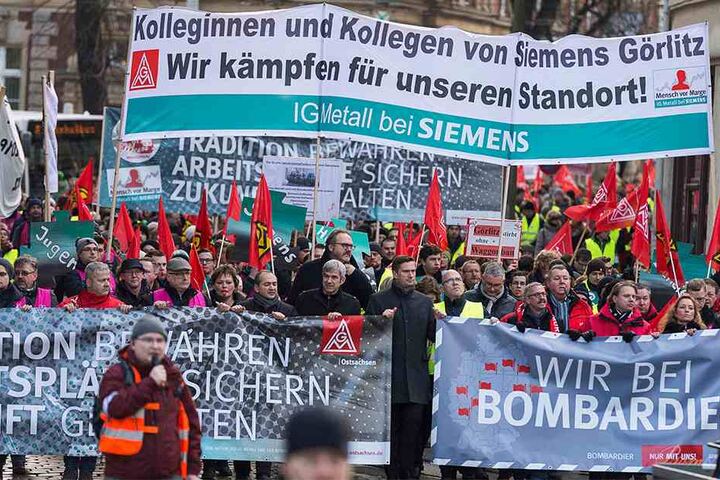 Gegen die Sparpläne gab es eine Welle des Protests - auch gemeinsam mit Siemensianern aus Görlitz.