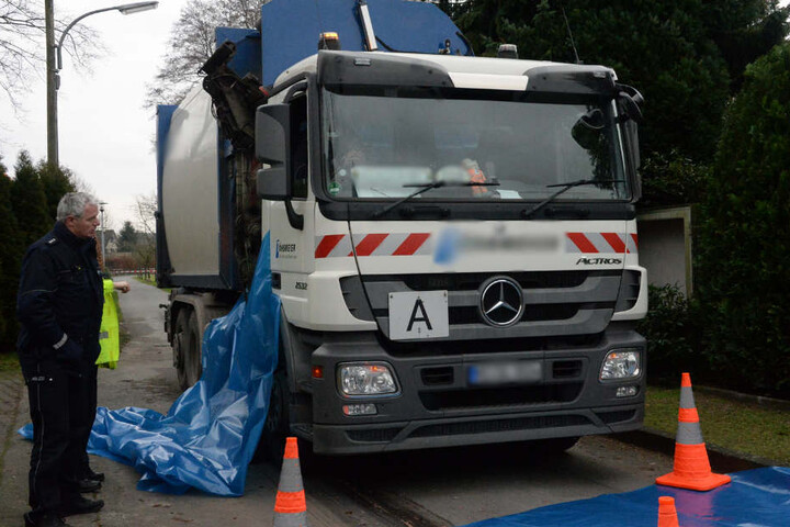 Trotz Rückfahrkamera wurde der Fußgänger übersehen.