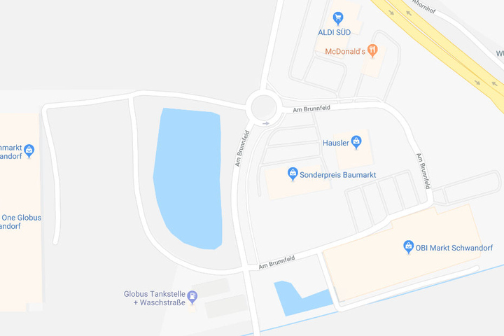 In Schwandorf in Bayern kam es am Samstagabend zu einem Überfall auf einen Getränkemarkt.