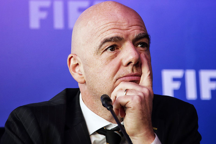Für ihn soll der Fußball Brücken bauen und eingeschlafene politische Beziehungen wieder aufleben lassen: FIFA-Präsident Gianni Infantino.
