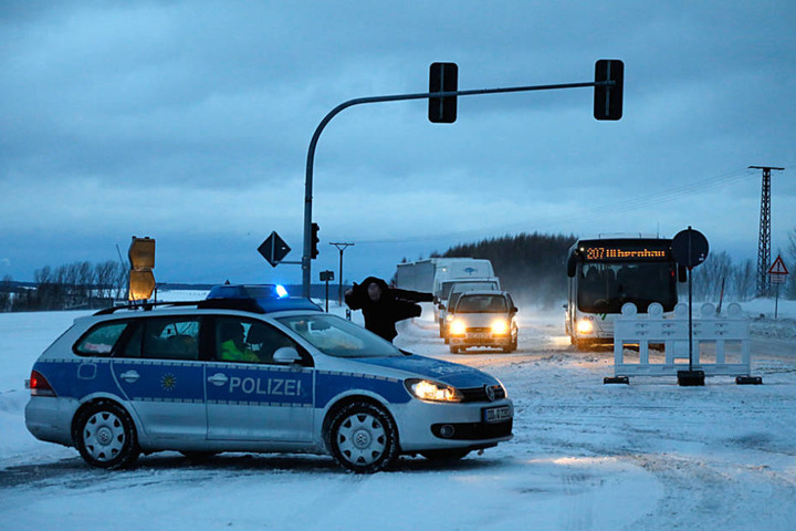 Die B174 ist bei Hohndorf komplett gesperrt.