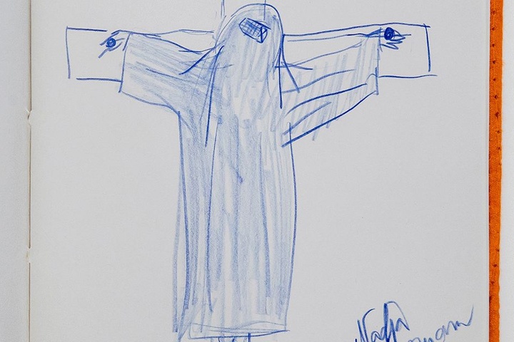 Die gekreuzigte Muslima stammt aus dem Skizzenbuch von Nadja Auermann (46).