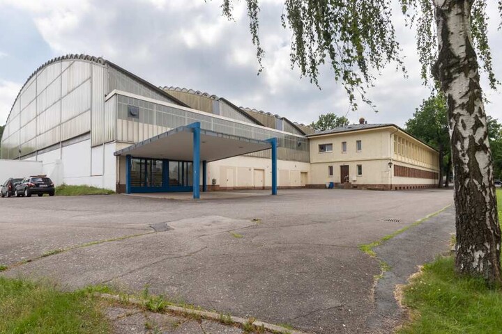 CDU/FDP setzen sich nach wie vor für eine mögliche Küchwald-Schwimmhalle direkt neben dem Eissportzentrum ein.