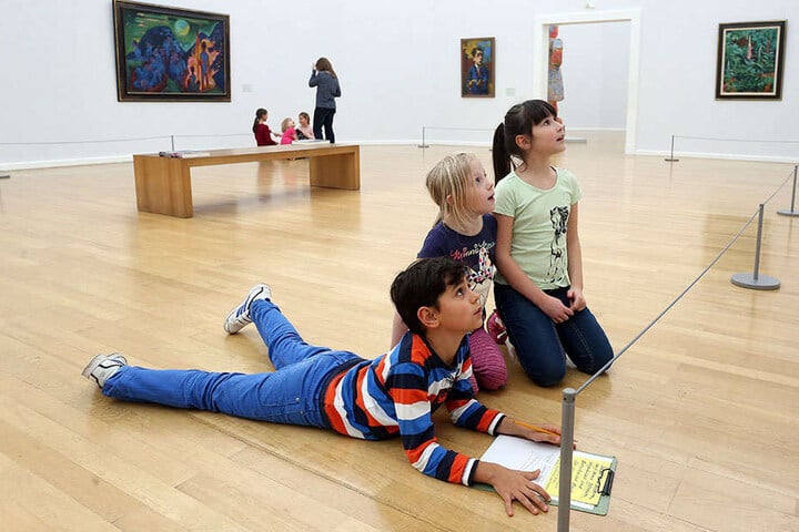 In den Kunstsammlungen haben Kinder und Jugendliche seit 2011 freien Eintritt. Weitere Museen folgen.