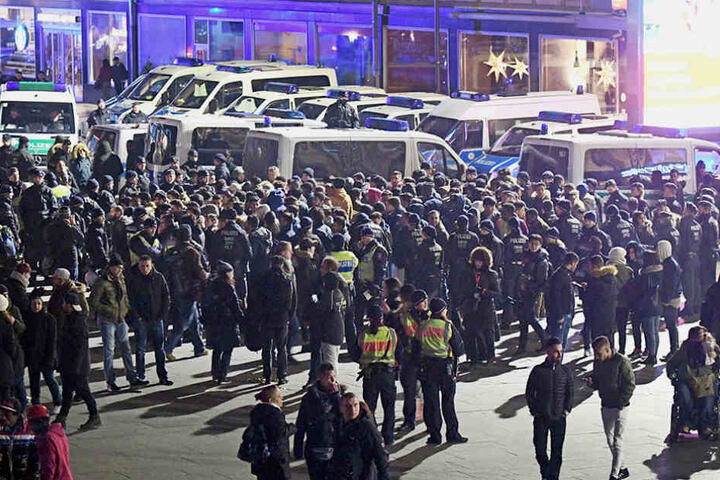 2500 Personen wurden in der Silvesternacht kontrolliert.
