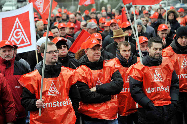 Wenn die Metaller streiken, dann
richtig. Auch in anderen Branchen
werden die Tarife in diesem Jahr
neu verhandelt.
