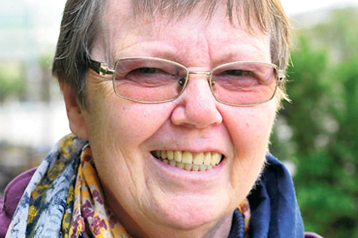 Sibylle
Schmidt (66),
Rentnerin aus
Oberwiesenthal,
hat schon
gewählt: „Meine
Stimme hat
die FDP bekommen.
Ich wollte eine Partei,
die wirtschaftliche Stabilität
verspricht. Doch ich will auf
keinen Fall Merkel - und auch
nicht die AfD.“