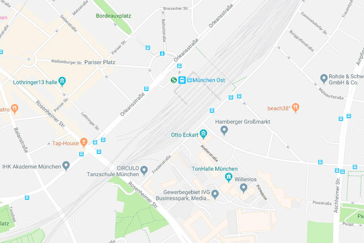 In München ist es am Montag zu einem beängstigenden Übergriff auf eine Frau gekommen.