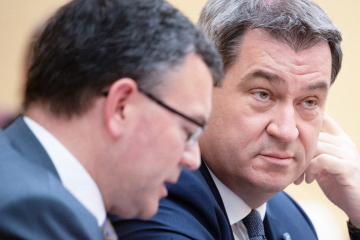 CSU-Chef Markus Söder (r.) ist der amtierende Ministerpräsident des Freistaats Bayern.