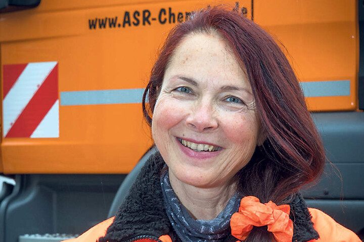 Der ASR hat 6450 Tonnen
Streusalz eingebunkert,
so Sprecherin
Beate Bodnár (53).