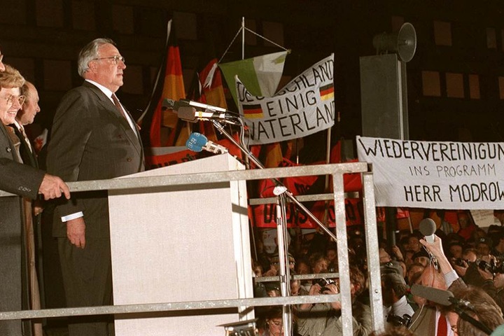Helmut Kohl bei seiner berühmten Rede in Dresden.