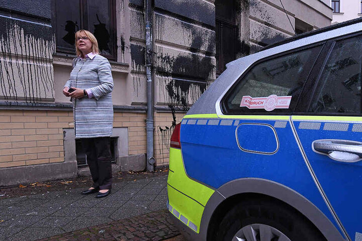 Auch die CDU wurde Opfer von Angriffen- etwa das Büro der umstrittenen Leipziger Bundestagsabgeordneten Bettina Kudla (54).