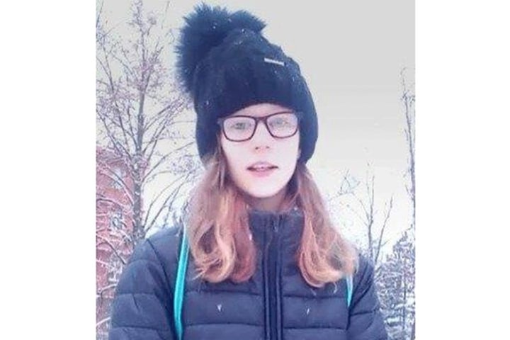 Vermutlich ist das die letzte Aufnahme von Michaela (12), die kurz vor ihrem Verschwinden entstanden ist.