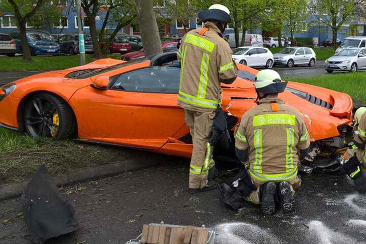 Seinen Osterausflug hatte sich der Fahrer bestimmt anders vorgestellt.