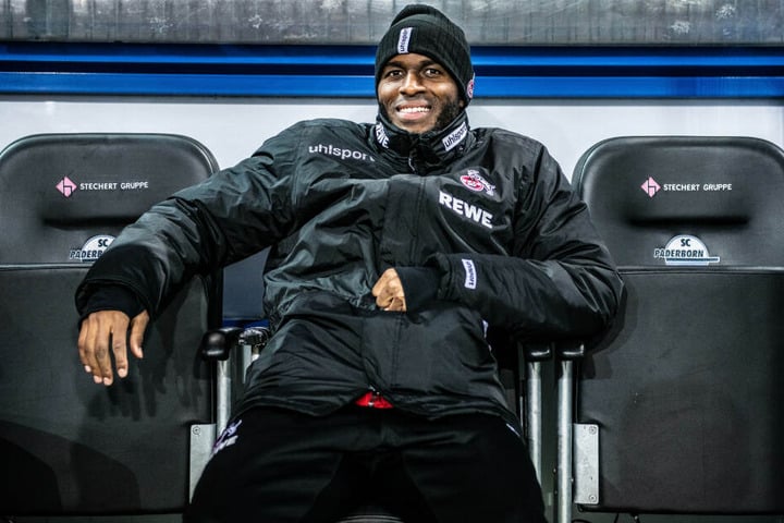 Zu Beginn des Spiels saß Anthony Modeste noch auf der FC-Ersatzbank.