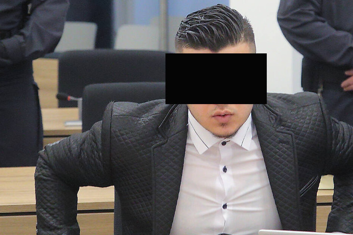 Der Syrer Alaa S. steht wegen Totschlags und gefährlicher Körperverletzung vor Gericht.
