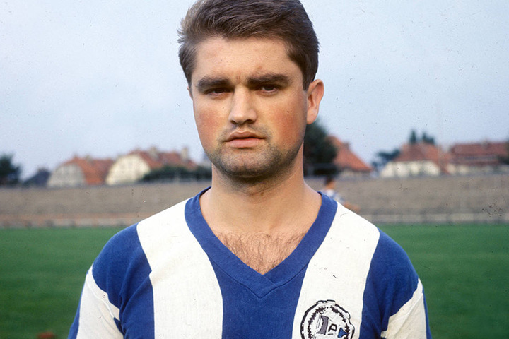 Kuster verstarb im April 1982 an den Folgen eines Herzleidens, er wurde nur 42 Jahre alt.