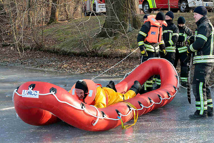 Die Feuerwehr übte den Ernstfall.