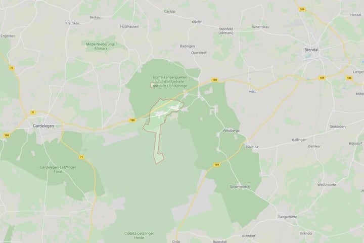 Der Unfall ereignete sich zwischen Uchtspringe und Börgitz im Landkreis Stendal.