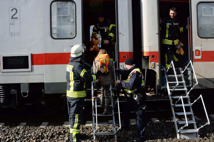 Über Treppen gelangten die Menschen ins Freie.
