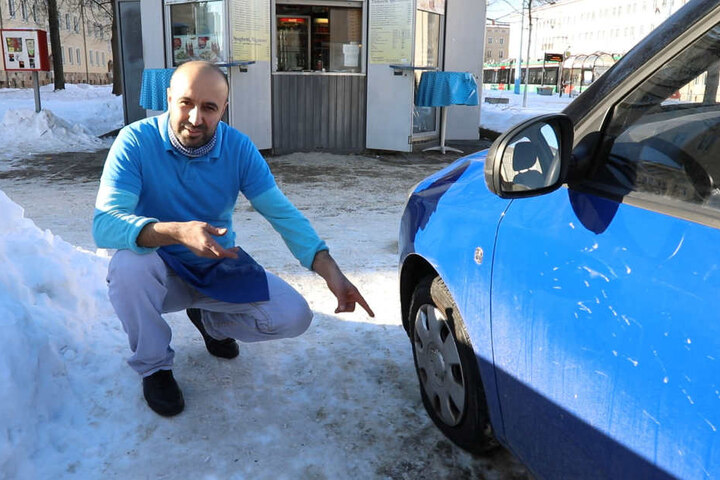 Auch zwei Reifen von Murat Narincs Auto wurden zerstochen.