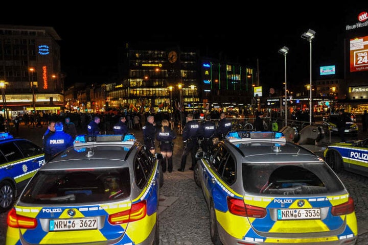 Die Polizei hatte Verstärkung angefordert.