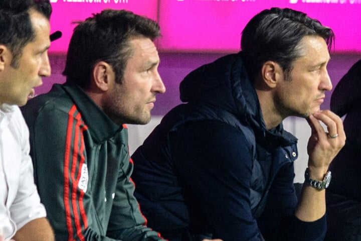 Trainer Niko Kovac (r.) ist gefordert, sonst droht das Aus beim FC Bayern München.