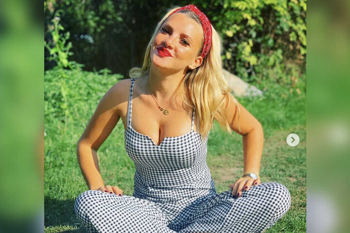 Die Blondine ist regelmäßig im TV zu sehen.