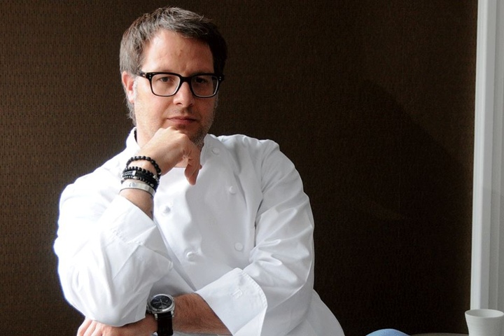 Feiert trotz Schwierigkeiten: Starkoch Stefan Hermann (46).