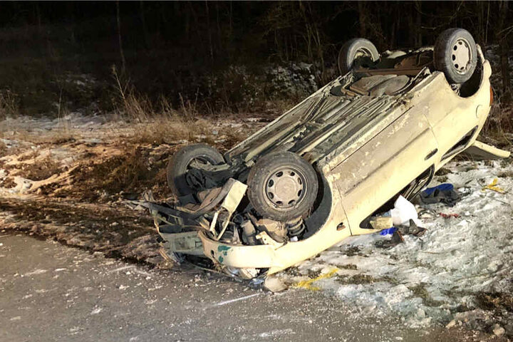 Noch ist völlig unklar, warum der VW Polo sich überschlug.