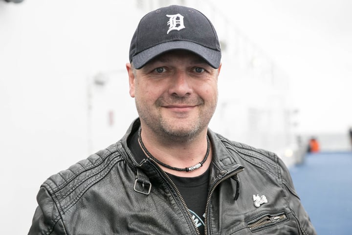 Der gebürtige Karl-Marx-Städter Dirk Weinhold (49) mag die kultigen Filmsprüche.