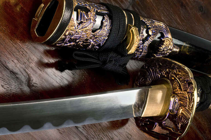 Bei sich trug der Übeltöter ein angeschliffenes Deko-Samuraischwert. (Symbolbild).