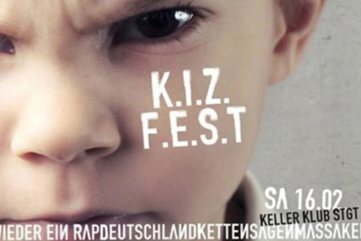 Im Keller Club Stuttgart legt Radaumeister AGE auf.