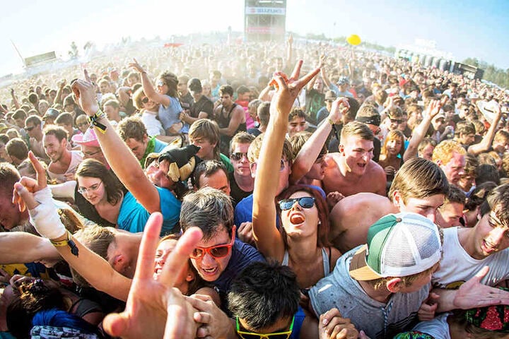 Einmal die Festival-Crwod von oben bestaunen? Auf dem Highfield ist's möglich!