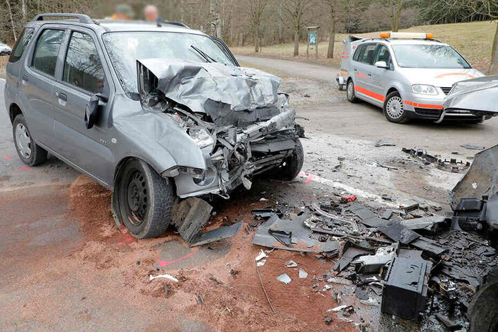 Der Fahrer des Suzuki verstarb im Krankenhaus an seinen Verletzungen.