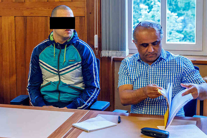 Mohamad A. (27) prügelte auf einen Mitgefangenen ein.