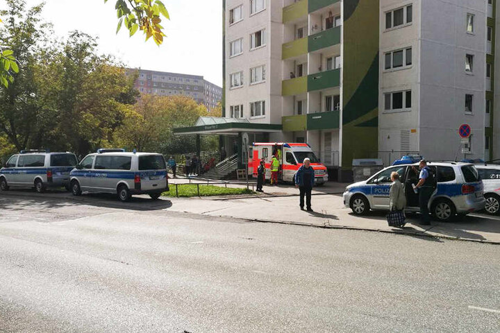 Mit einem Großaufgebot rückten die Einsatzkräfte an.
