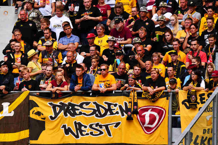 Bis zu 35.000 Dynamo-Fans werden im Olympiastadion erwartet. Da muss die An- und Abreise koordiniert ablaufen.