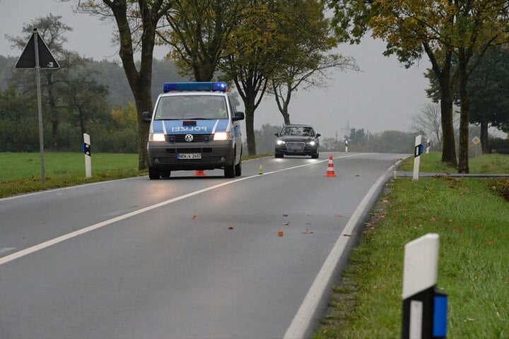 Die Langenberger Straße war in beide Fahrtrichtungen gesperrt.